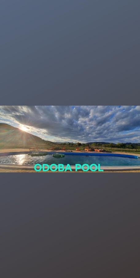 Pensiunea Agroturistica Green Odoba Satuc ภายนอก รูปภาพ